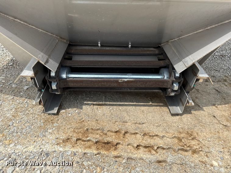 image for item ND9512 Salt Dogg 14509F572111B6 spreader