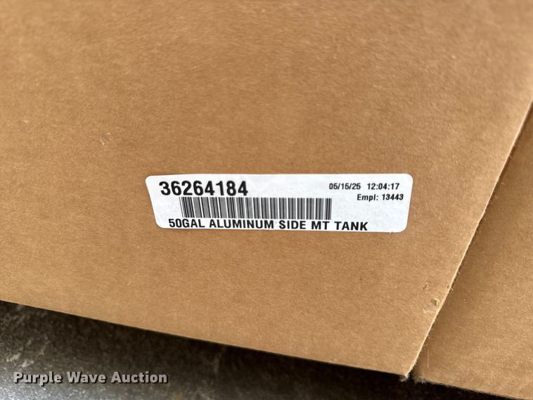 image for item ND9526 (4) aluminum hydraulic tanks