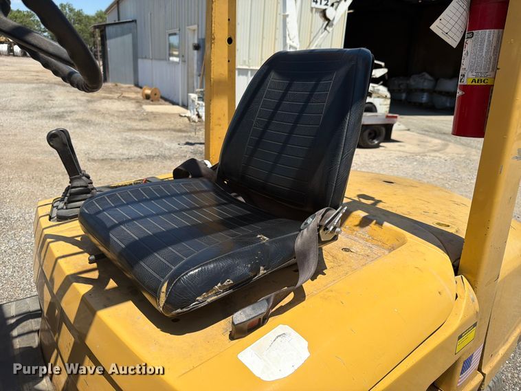 image for item NJ9039 2010 Hyster H50XM forklift