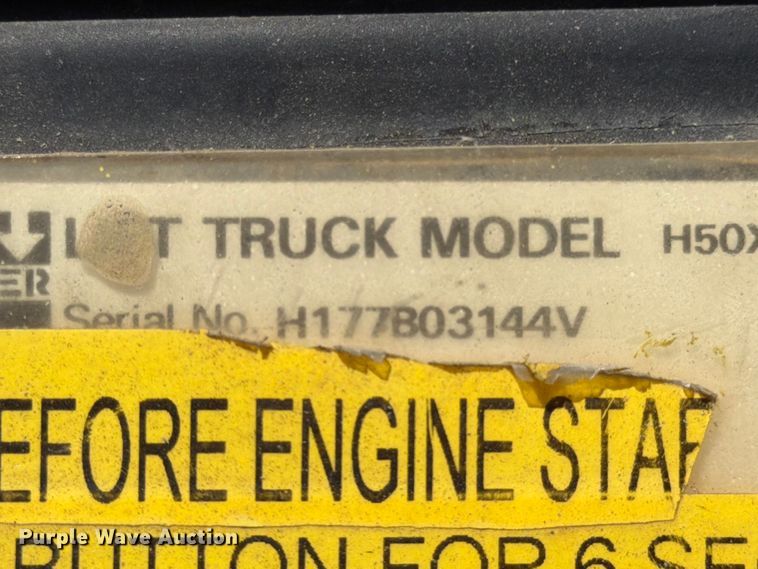 image for item NJ9039 2010 Hyster H50XM forklift