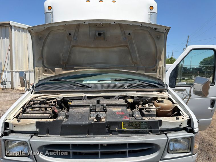 image for item NJ9044 2002 Ford E450 Super Duty sewer inspection truck