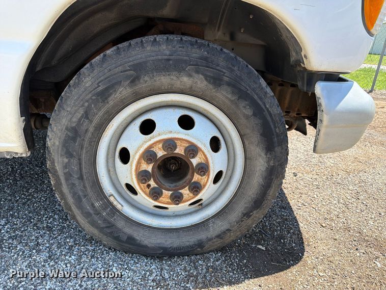image for item NJ9044 2002 Ford E450 Super Duty sewer inspection truck