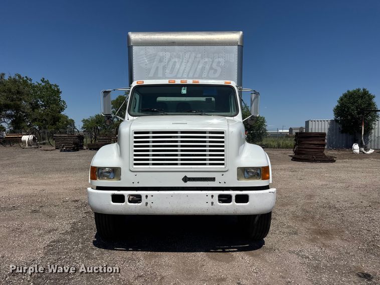 image for item NJ9045 1999 International 4900 box truck