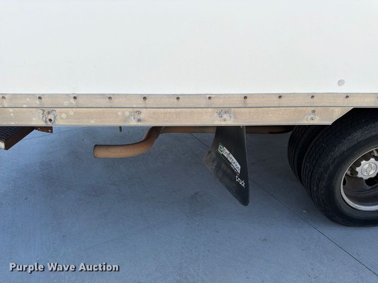image for item NJ9065 2005 Chevrolet Express G3500 box truck