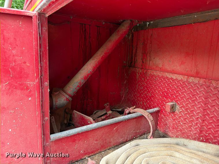 image for item NJ9072 1959 International V196 pumper fire truck