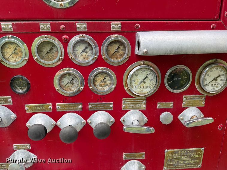 image for item NJ9072 1959 International V196 pumper fire truck