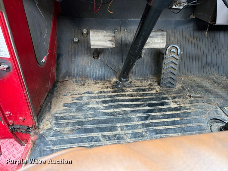 image for item NJ9072 1959 International V196 pumper fire truck