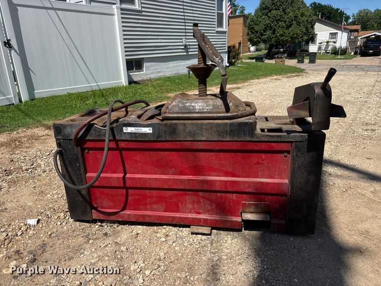 image for item NJ9124 Coats Air-Flate 30-30A tire machine