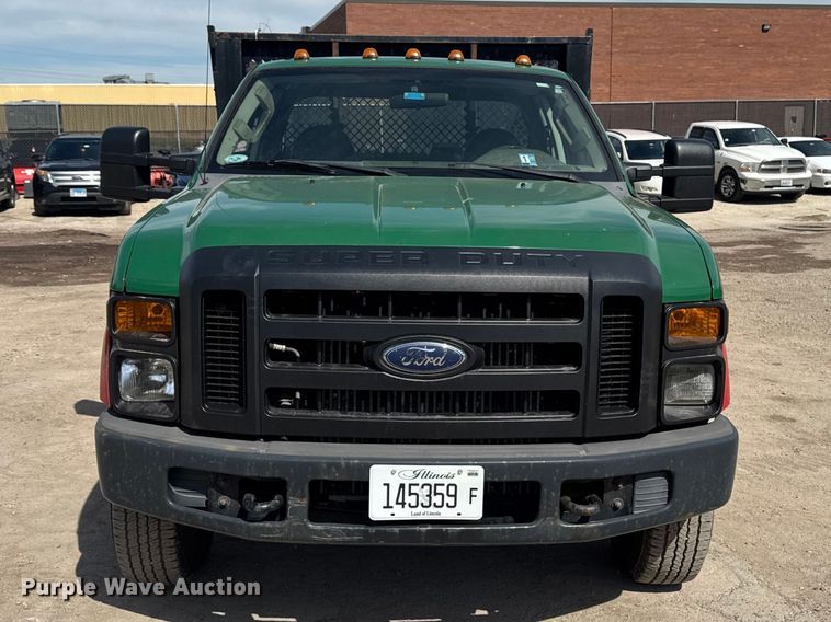 image for item OE9610 2009 Ford F350 Super Duty Ext. Cab dump bed pickup truck