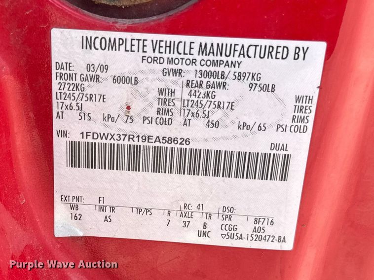 image for item OE9610 2009 Ford F350 Super Duty Ext. Cab dump bed pickup truck