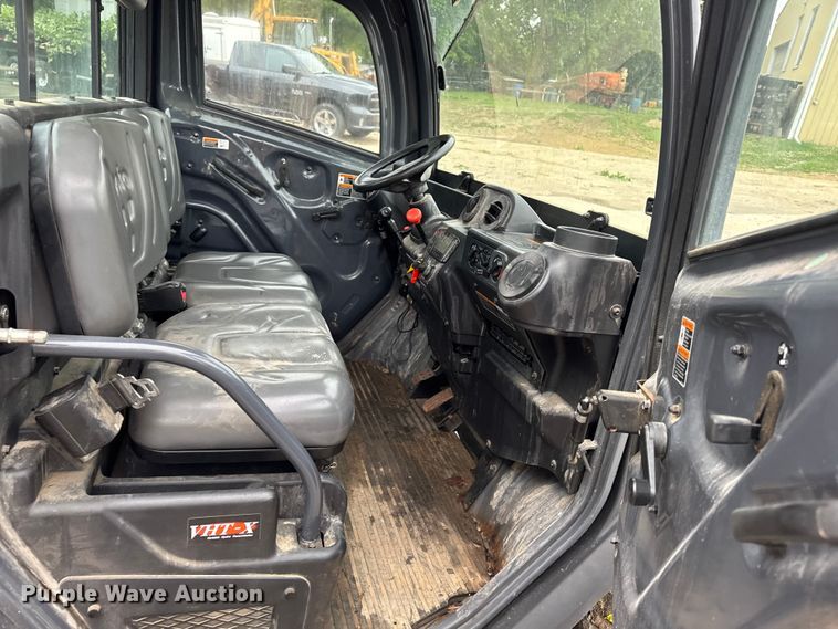 image for item OE9612 2014 Kubota RTV-X1100C utility vehicle