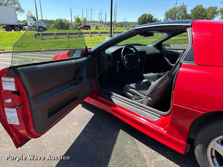 image for item OJ9950 1997 Chevrolet Camaro 