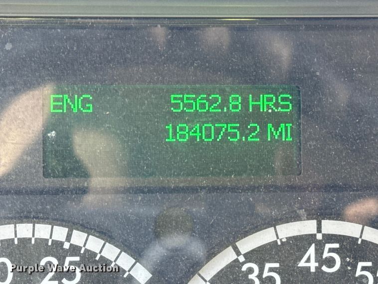 image for item YA1963 2017 Freightliner Business Class M2 box truck