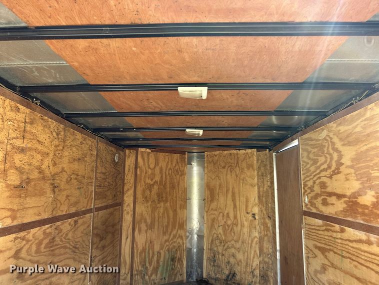 image for item YA2828 2016 Doolittle enclosed cargo trailer
