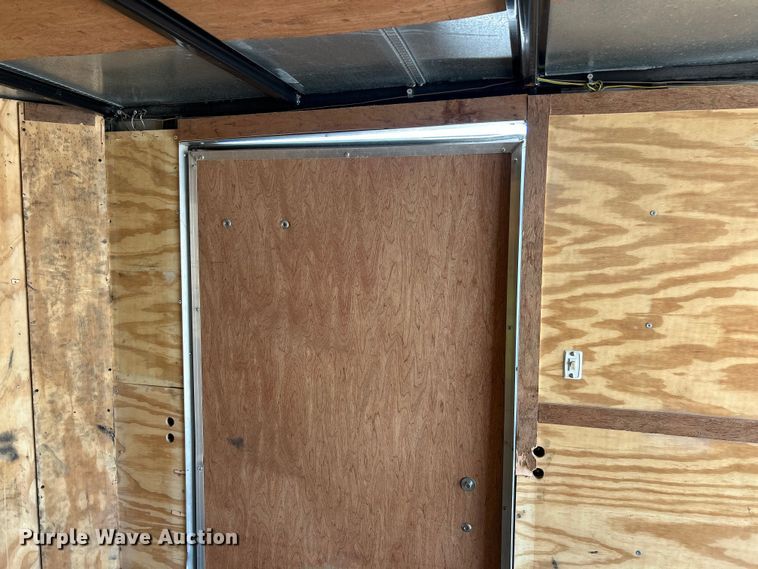image for item YA2828 2016 Doolittle enclosed cargo trailer