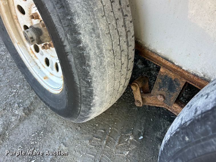 image for item YA2828 2016 Doolittle enclosed cargo trailer