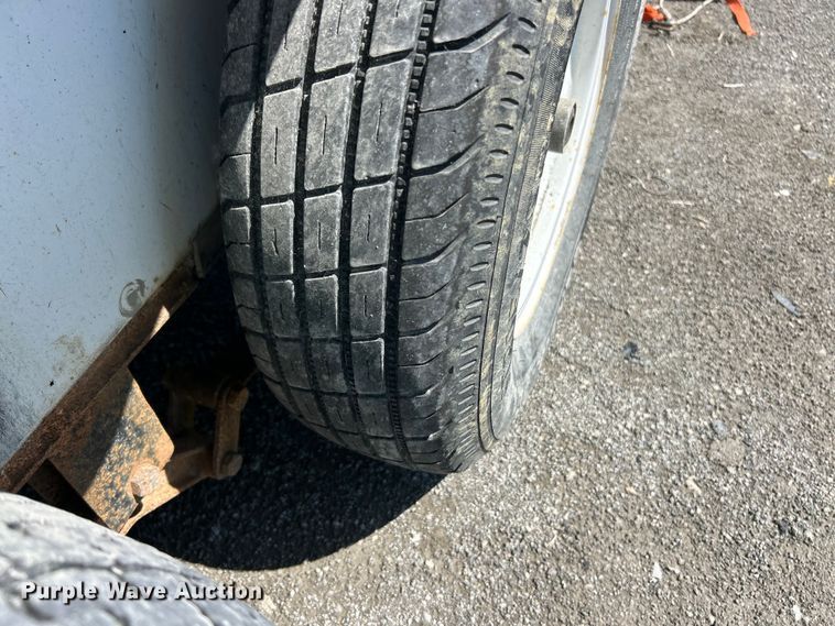 image for item YA2828 2016 Doolittle enclosed cargo trailer