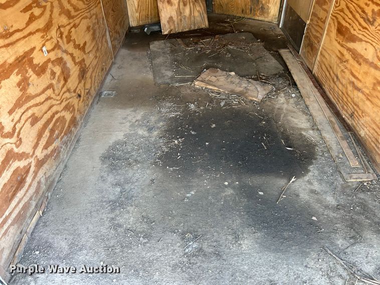 image for item YA2829 2017 Doolittle enclosed cargo trailer
