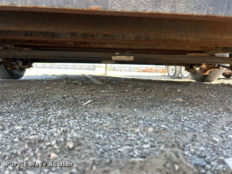 image for item YA2829 2017 Doolittle enclosed cargo trailer