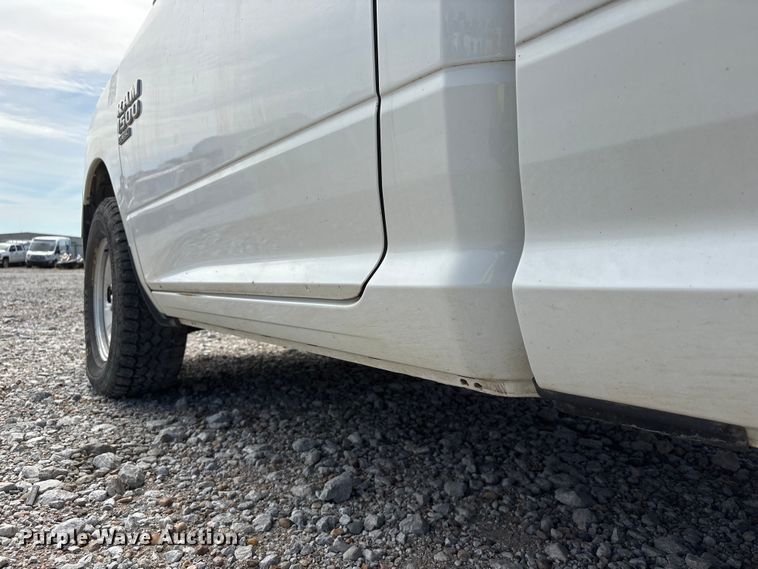 image for item YA3191 2019 RAM 1500 pickup truck
