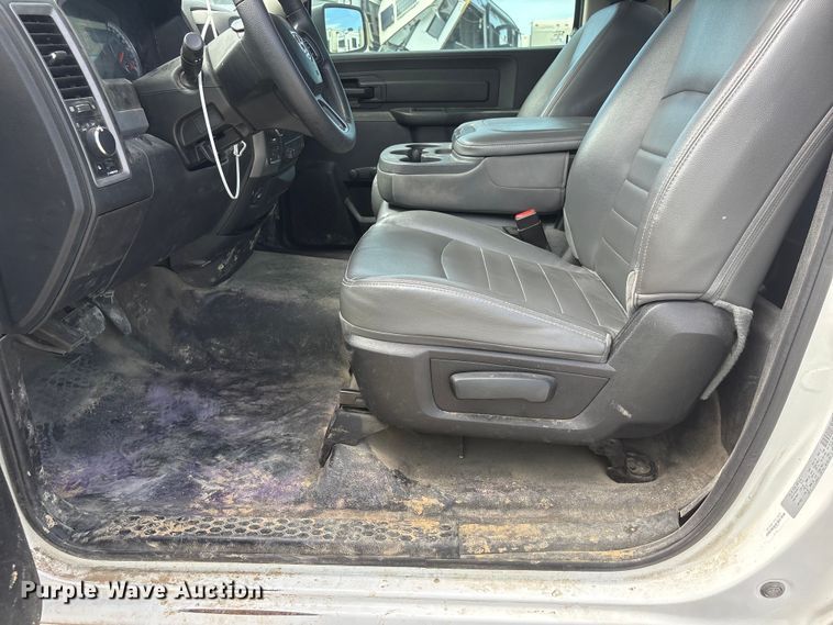 image for item YA3191 2019 RAM 1500 pickup truck
