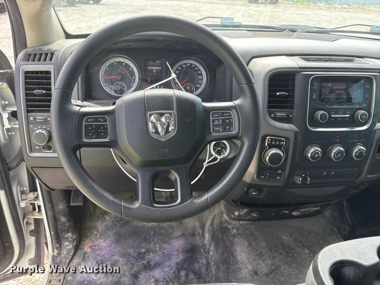 image for item YA3191 2019 RAM 1500 pickup truck