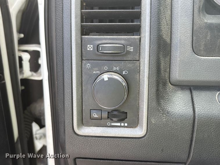 image for item YA3191 2019 RAM 1500 pickup truck