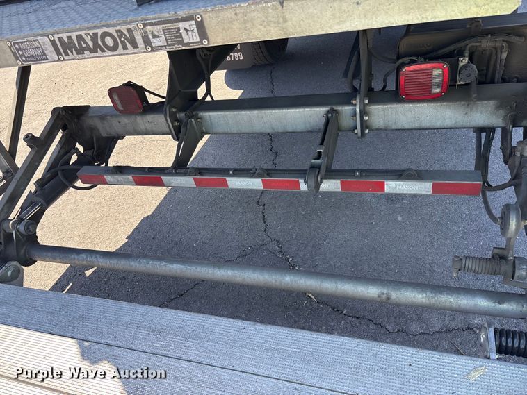 image for item YA3360 2019 International 4300 refrigerated truck