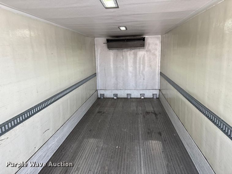 image for item YA3360 2019 International 4300 refrigerated truck
