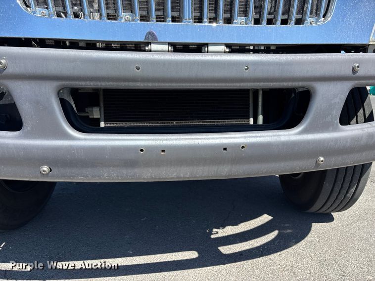 image for item YA3361 2019 International 4300 refrigerated truck