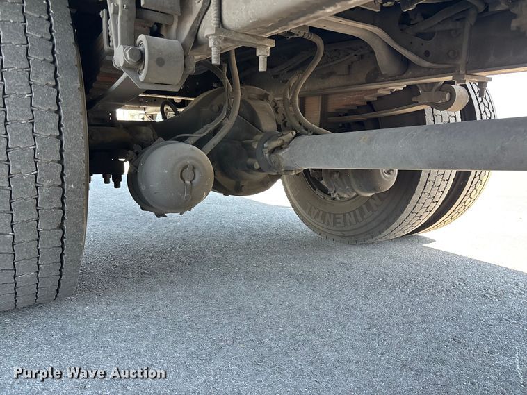 image for item YA3361 2019 International 4300 refrigerated truck