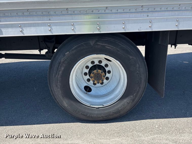 image for item YA3361 2019 International 4300 refrigerated truck