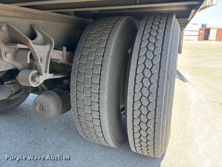 image for item YA3361 2019 International 4300 refrigerated truck
