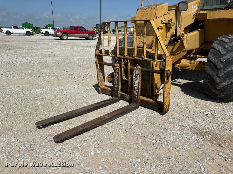 image for item DO5245 Caterpillar RT50 telehandler