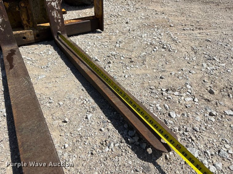 image for item DO5245 Caterpillar RT50 telehandler