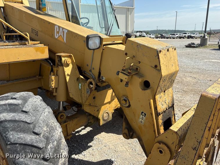 image for item DO5245 Caterpillar RT50 telehandler