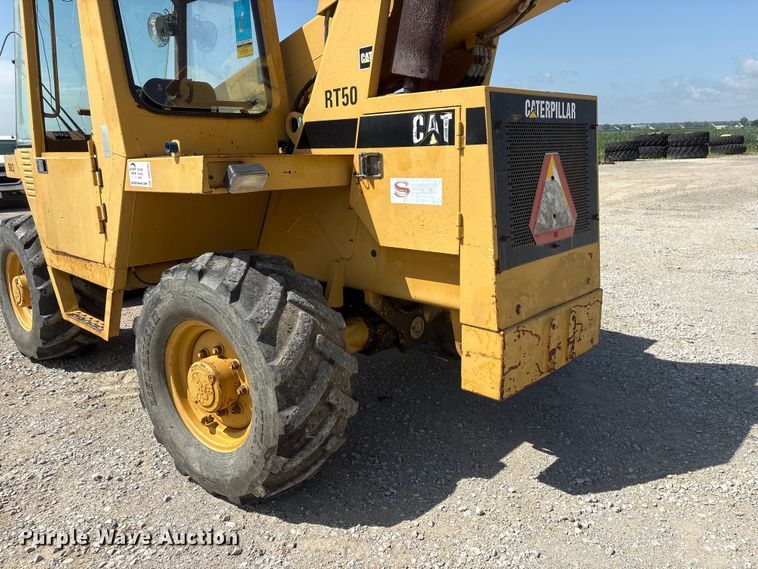 image for item DO5245 Caterpillar RT50 telehandler