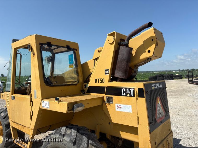 image for item DO5245 Caterpillar RT50 telehandler