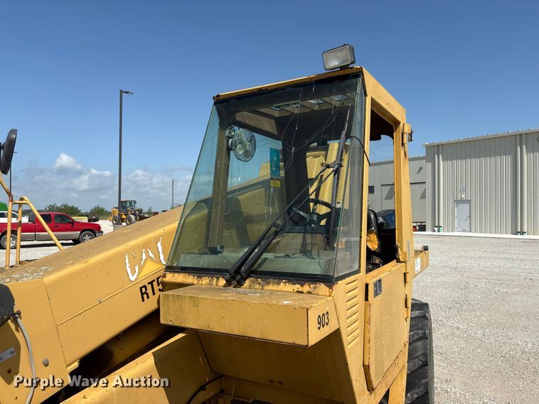 image for item DO5245 Caterpillar RT50 telehandler