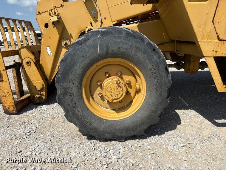 image for item DO5245 Caterpillar RT50 telehandler