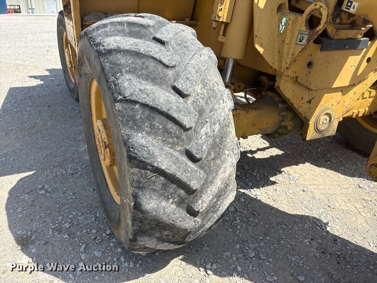 image for item DO5245 Caterpillar RT50 telehandler