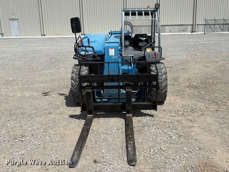 image for item DO5247 2014 Genie GTH-5519 telehandler
