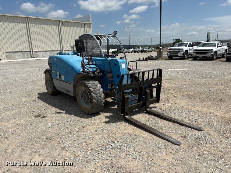 image for item DO5247 2014 Genie GTH-5519 telehandler