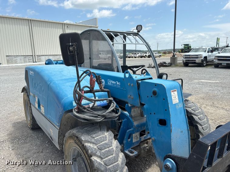 image for item DO5247 2014 Genie GTH-5519 telehandler