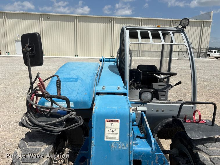 image for item DO5247 2014 Genie GTH-5519 telehandler