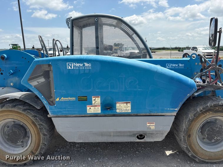 image for item DO5247 2014 Genie GTH-5519 telehandler