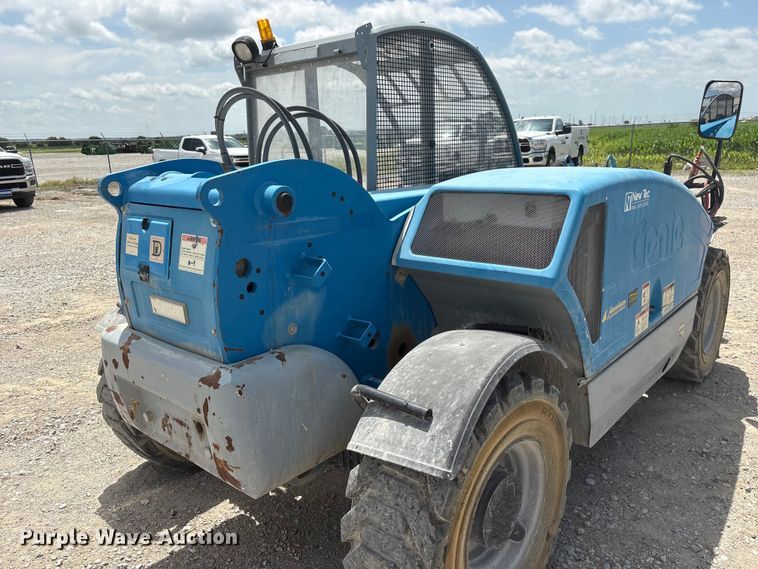 image for item DO5247 2014 Genie GTH-5519 telehandler