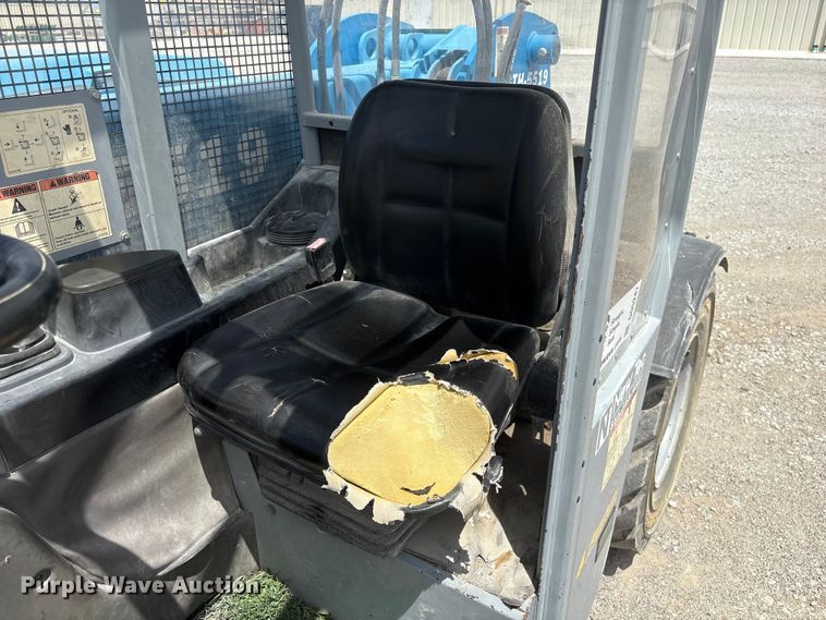 image for item DO5247 2014 Genie GTH-5519 telehandler