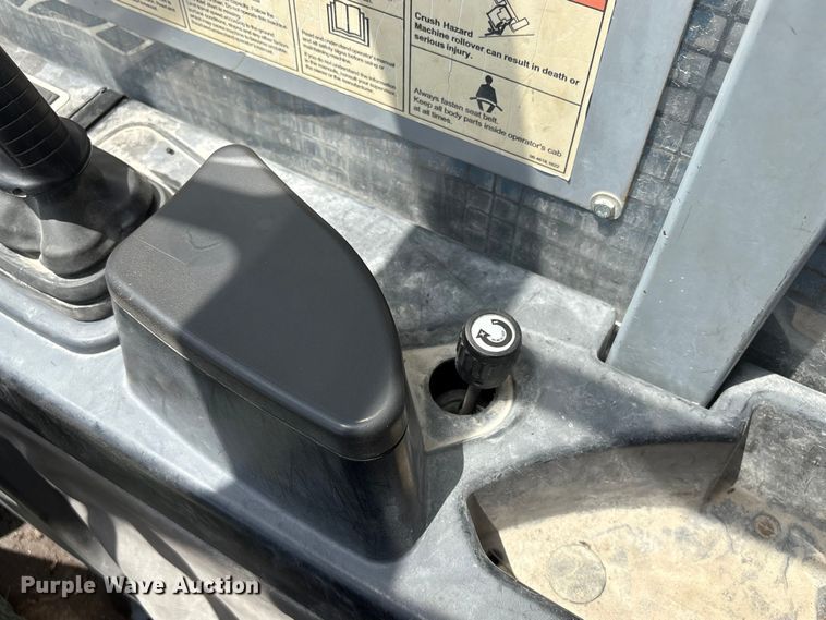image for item DO5247 2014 Genie GTH-5519 telehandler