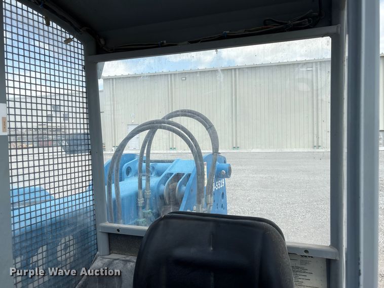 image for item DO5247 2014 Genie GTH-5519 telehandler